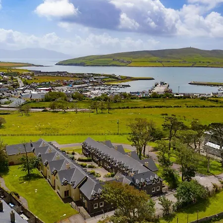 Courtyard Cottges Type B 3 Bed Sleeps 6 * Dingle